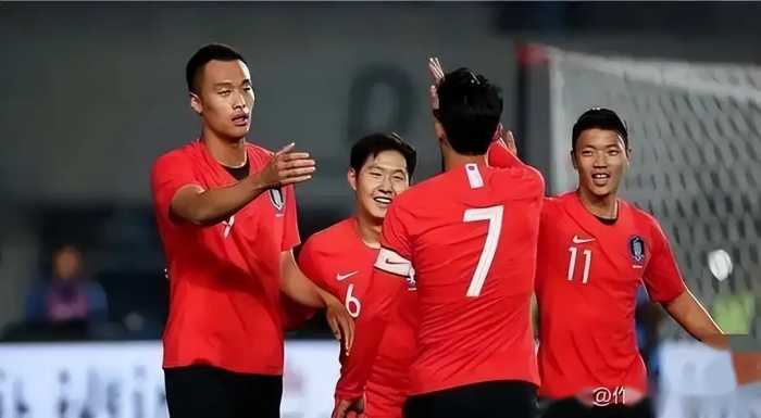 感谢韩国7-0，国足坐收渔利世预赛局势反转！这次要躺着出线吗？